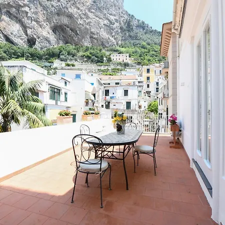 Casa de hóspedes Palazzo Gargano 4*